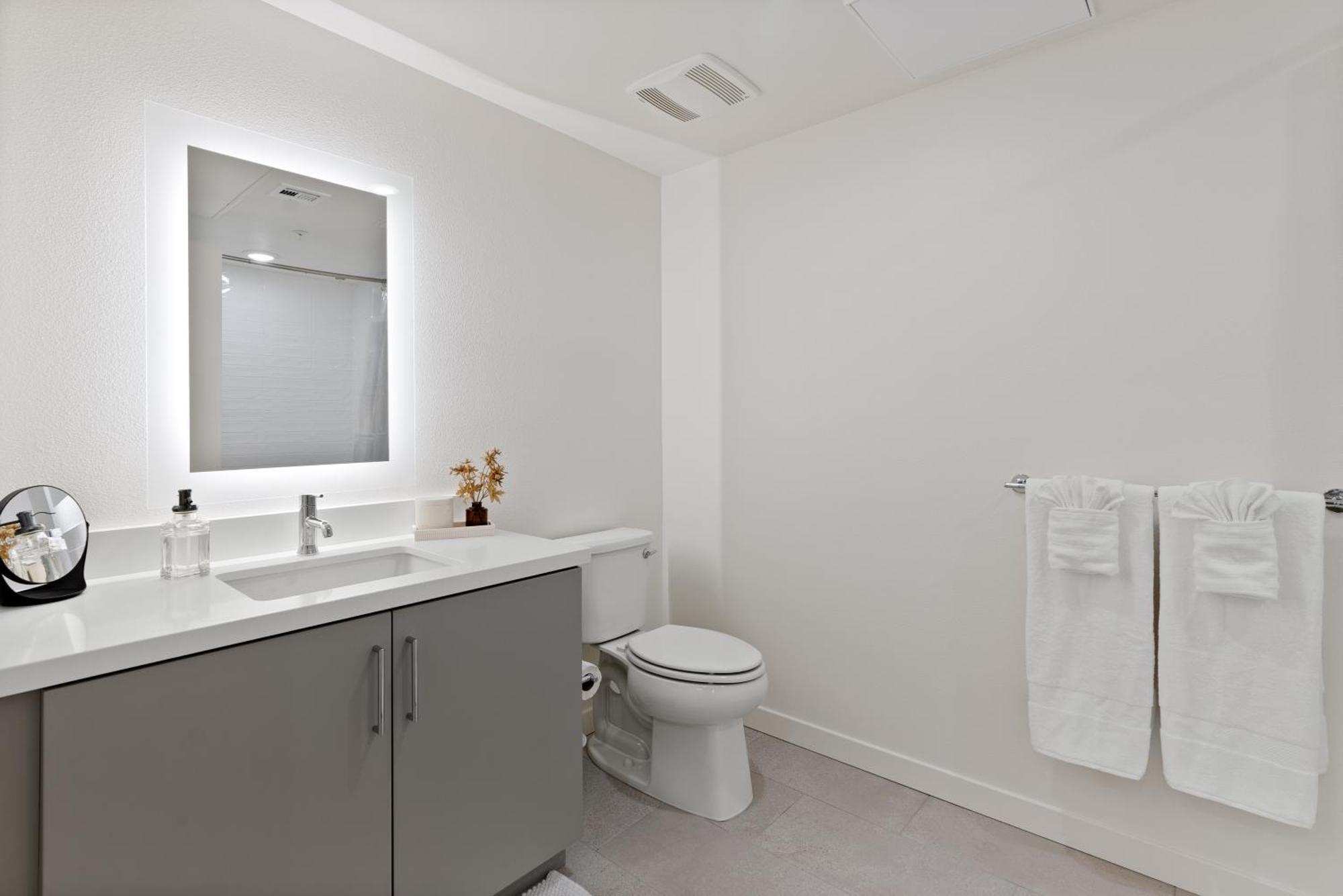 Bright Studio On Sunset Blvd, Free Parking, Gym, And Pool 洛杉矶 外观 照片